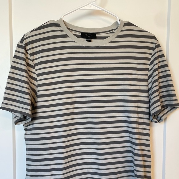 ASOS Stripped T-Shirt - Medium - Picture 1 of 5